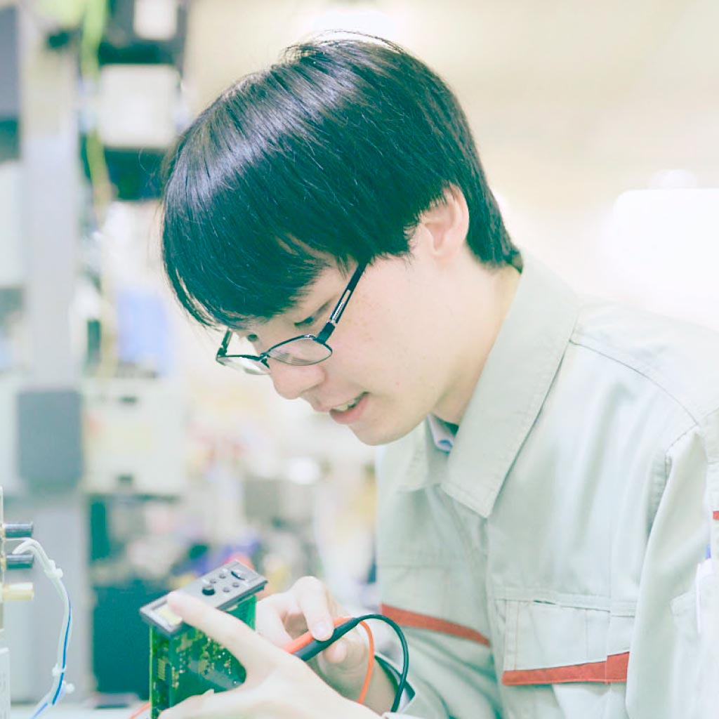 キービジュアル2