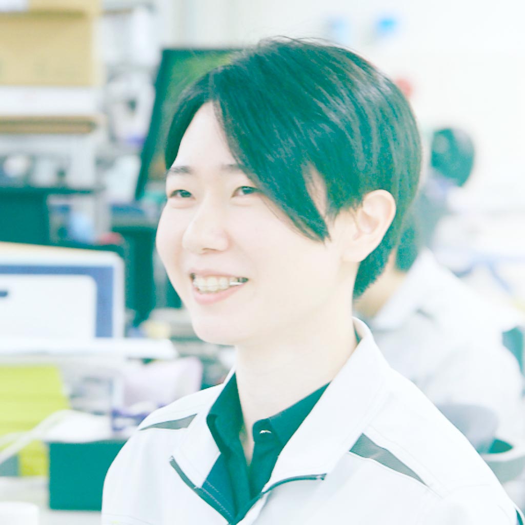 キービジュアル3