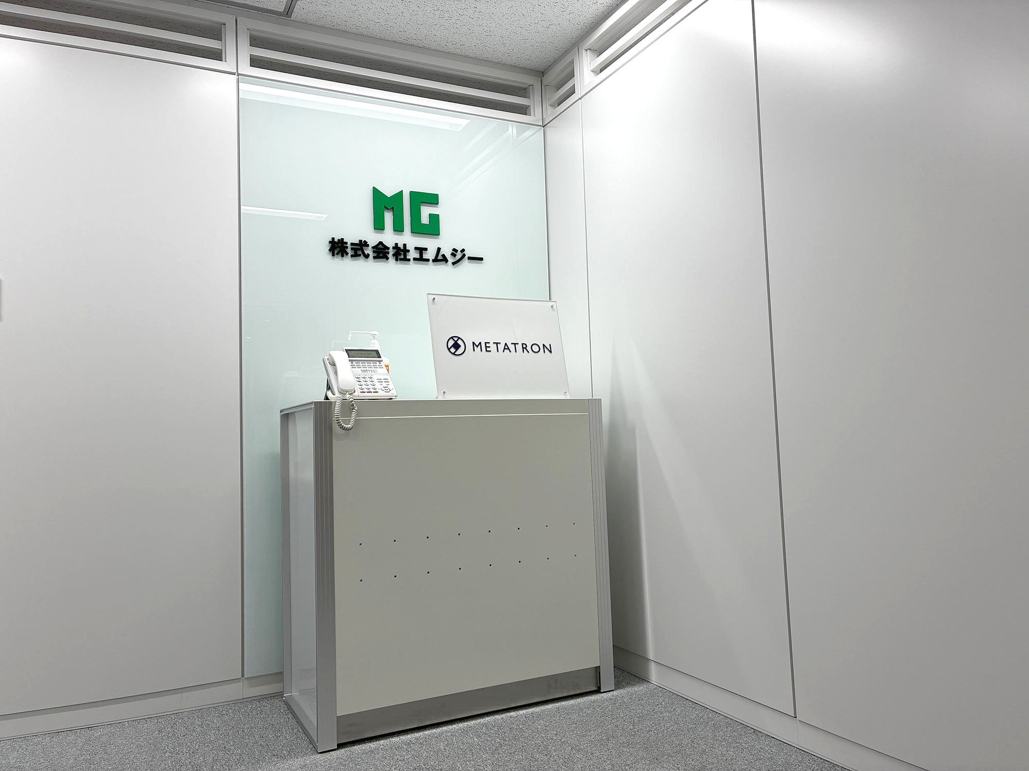 淀屋橋開発センター エントランス