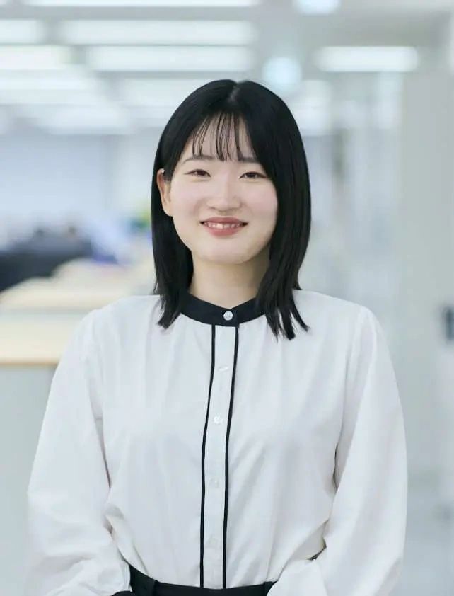  $record->images->first()->alt